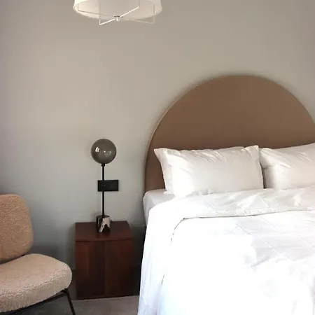 Glamorous 3br Penthouse Mins To Puerto Banus W/terrace Apartamento *