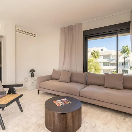 Apartamento Glamorous 3br Penthouse Mins To Puerto Banus W/terrace